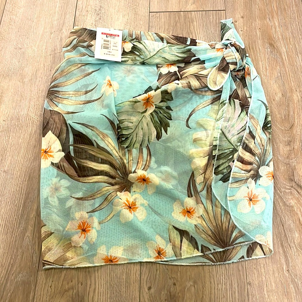 Leilani Coverup 💦